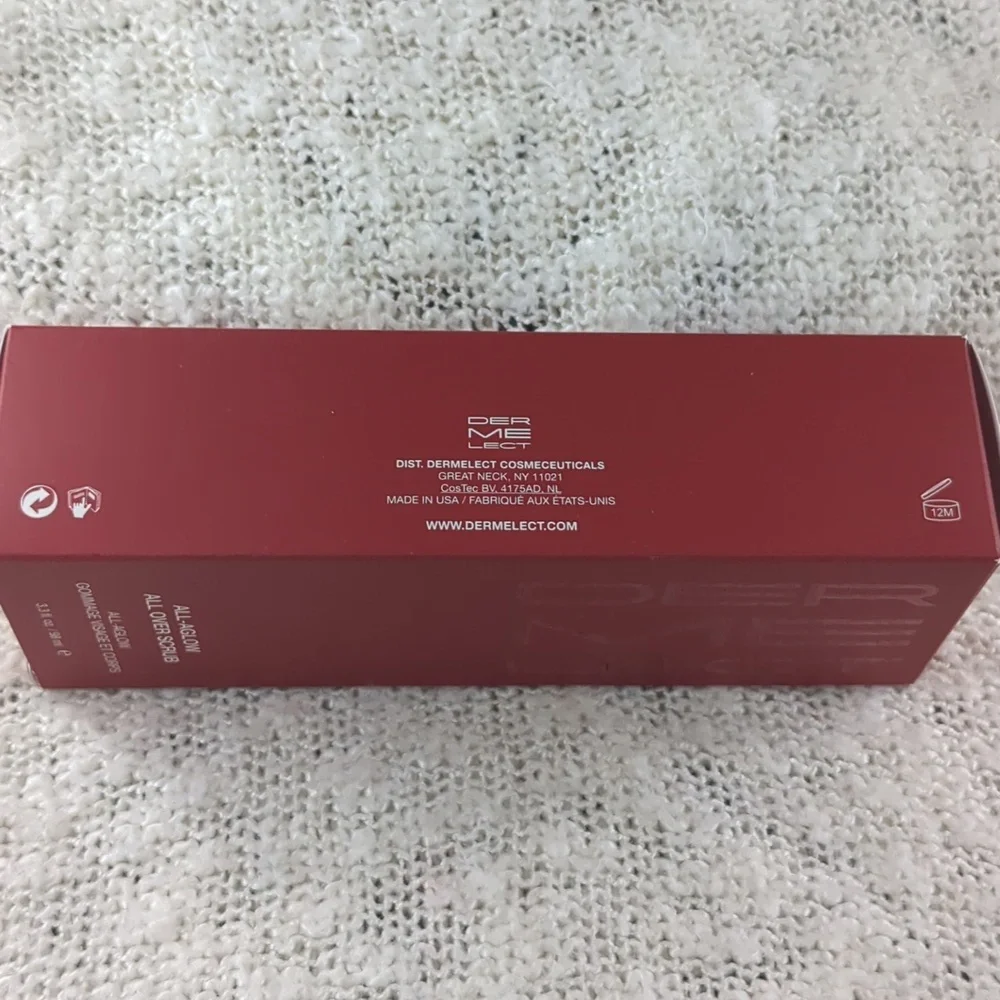 Dermelect All-Aglow All Over Scrub, 98ml/3.3fl oz - Picture 3 of 11